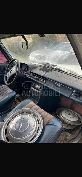 Mercedes Benz E 200 W115