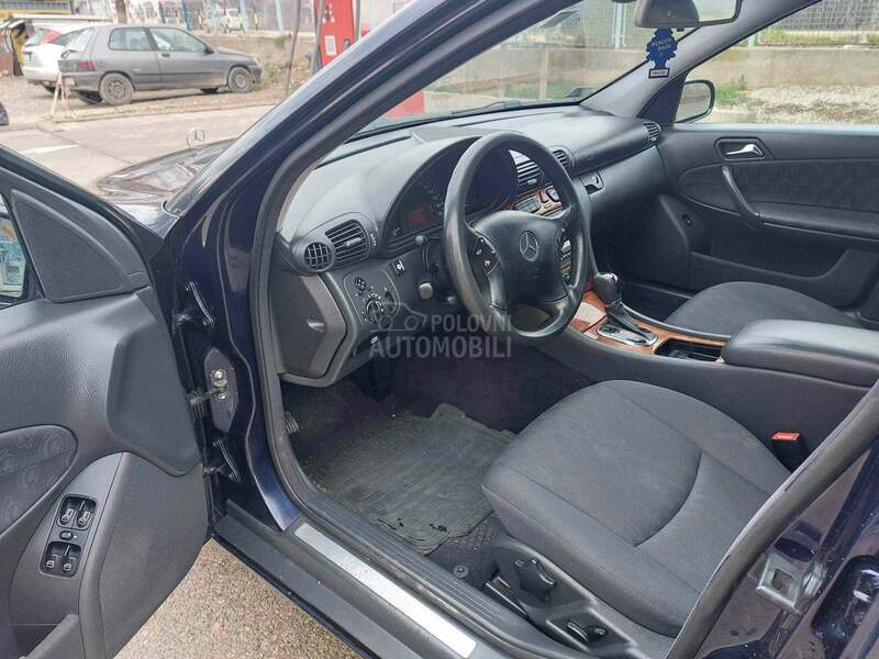 Mercedes Benz C 200 