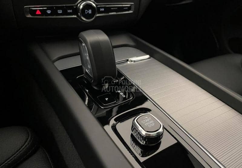 Volvo XC60 B4 AWD PLUS BRIGHT