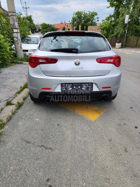 Alfa Romeo Giulietta 