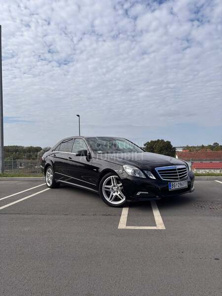 Mercedes Benz E 250 W212