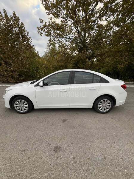 Chevrolet Cruze 