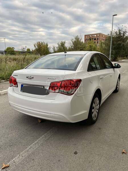 Chevrolet Cruze 