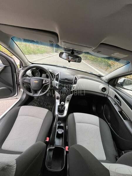 Chevrolet Cruze 