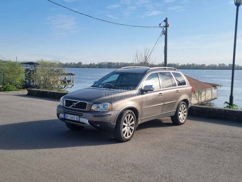 Volvo XC90 hrom, lux enterijer