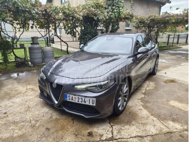 Alfa Romeo Giulia Q4 Veloce