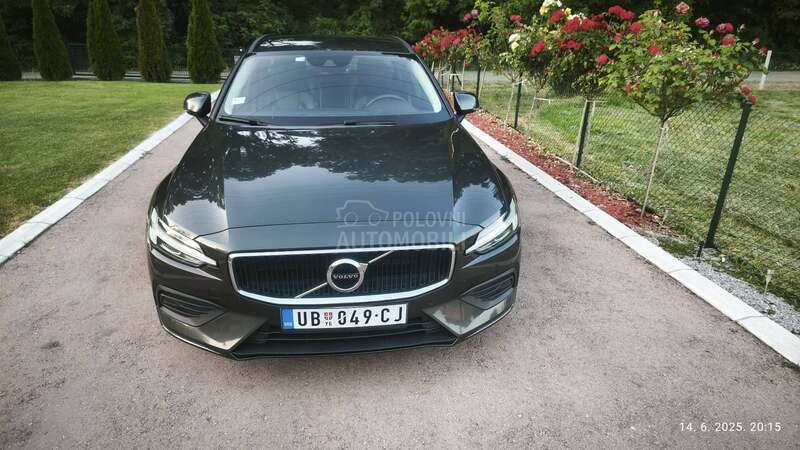Volvo V60 D4