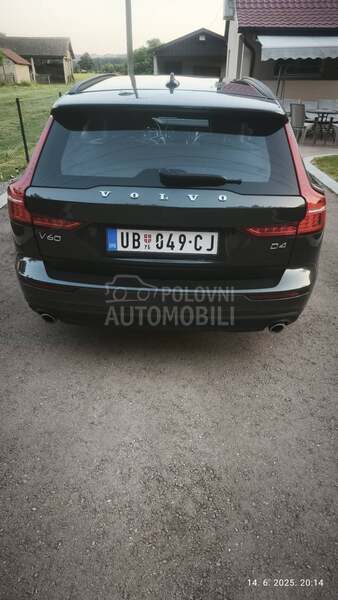 Volvo V60 D4