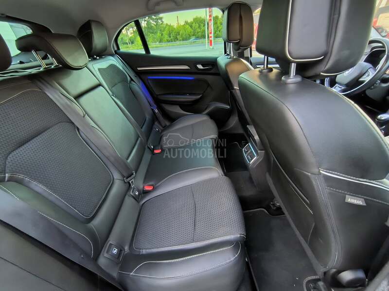 Renault Megane 1.2TCE ENERGY BOSE