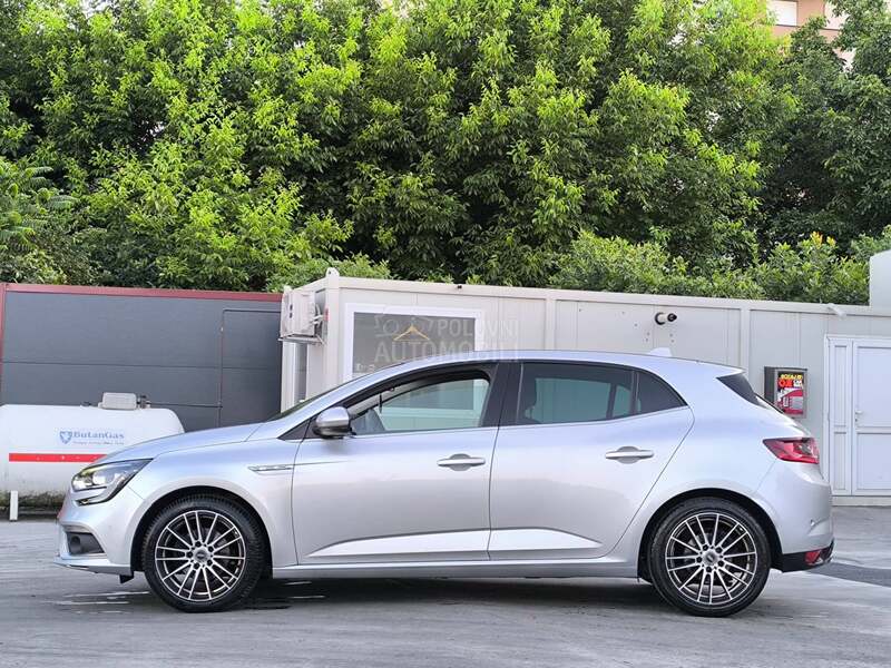Renault Megane 1.2TCE ENERGY BOSE