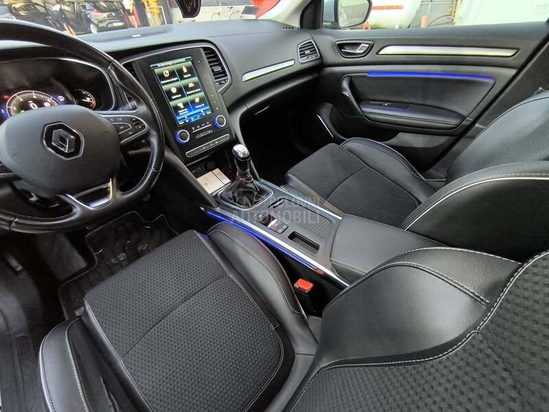 Renault Megane 1.2TCE ENERGY BOSE