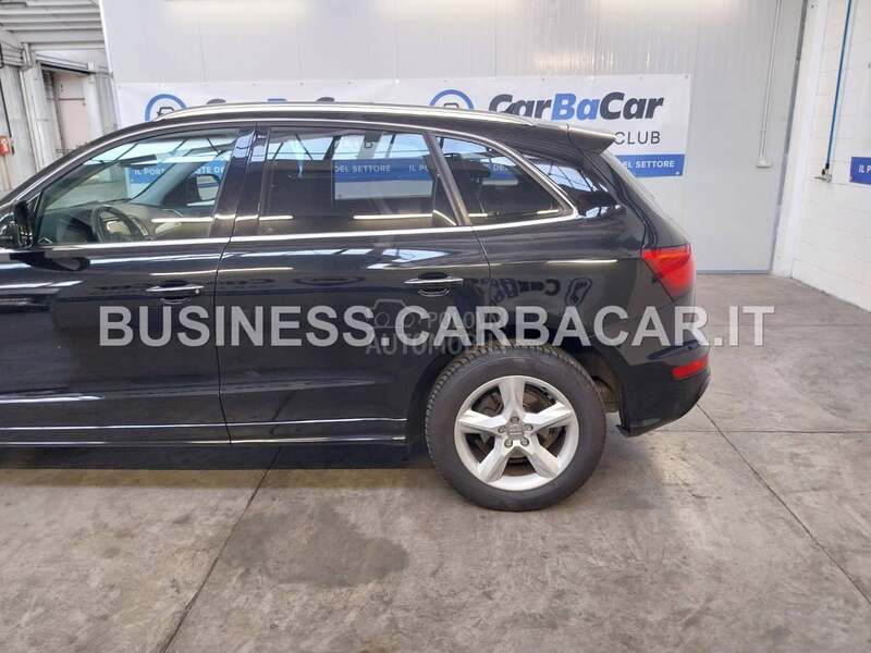 Audi Q5 2.0 tdi S-line 4x4