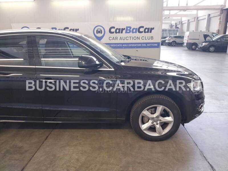 Audi Q5 2.0 tdi S-line 4x4