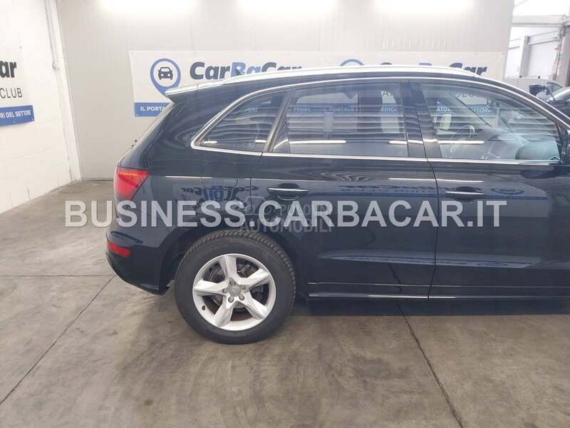 Audi Q5 2.0 tdi S-line 4x4