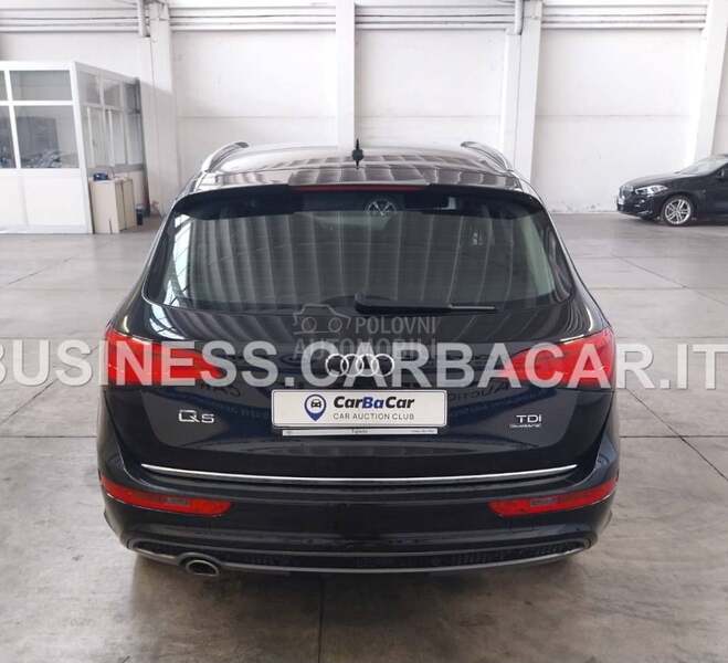 Audi Q5 2.0 tdi S-line 4x4