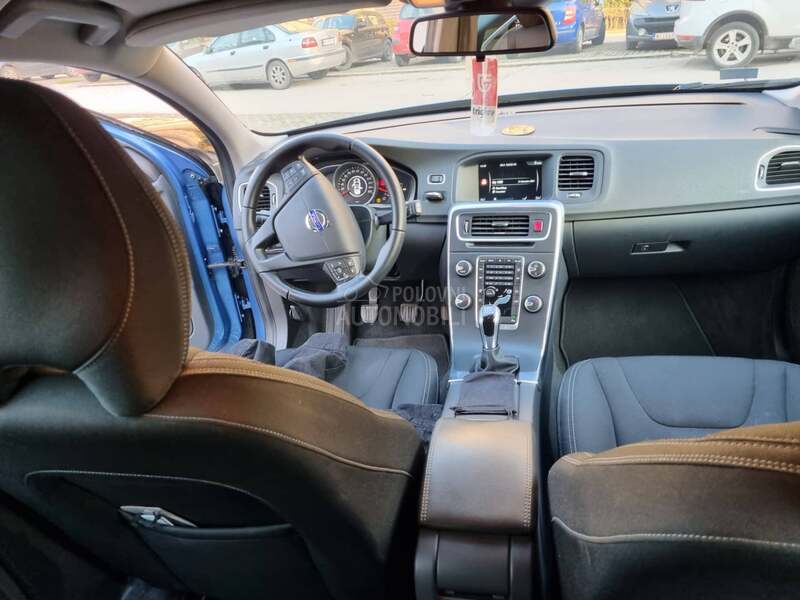 Volvo V60 D2 Kinetic bussines