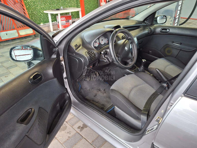 Peugeot 206 