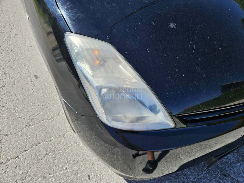 Toyota Prius 1.5 2006. god. -  kompletan auto u delovima
