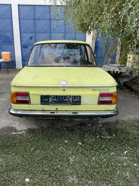 BMW 2002 