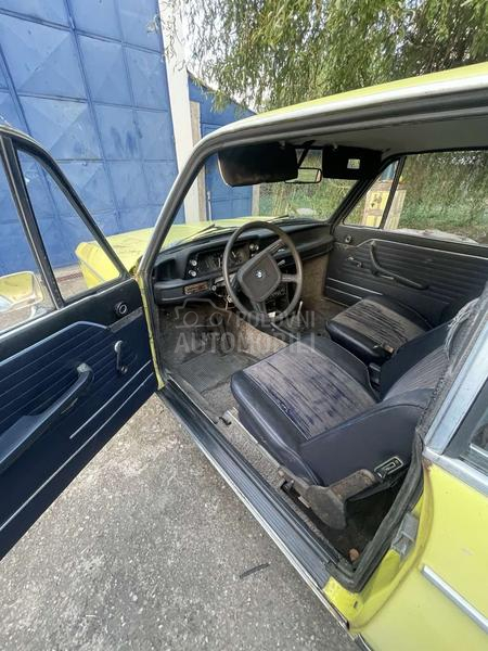 BMW 2002 