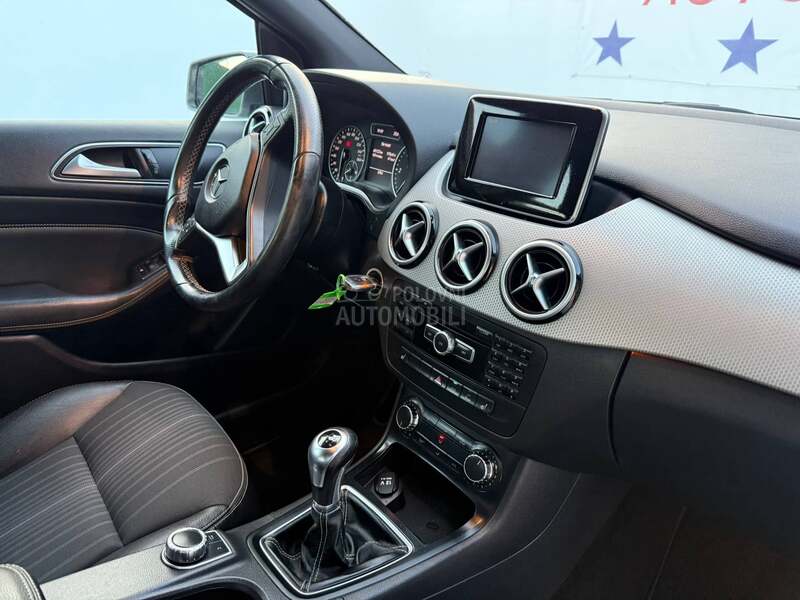 Mercedes Benz B 180 CDI LED/NAV/FUL