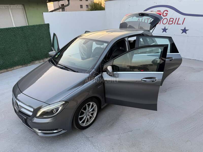 Mercedes Benz B 180 CDI LED/NAV/FUL