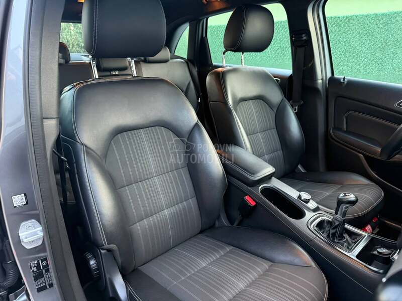 Mercedes Benz B 180 CDI LED/NAV/FUL