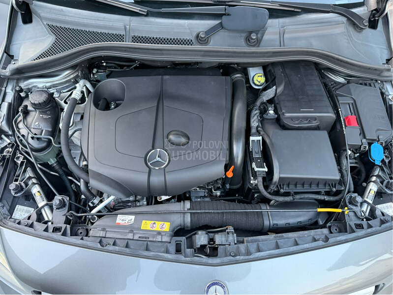 Mercedes Benz B 180 CDI LED/NAV/FUL