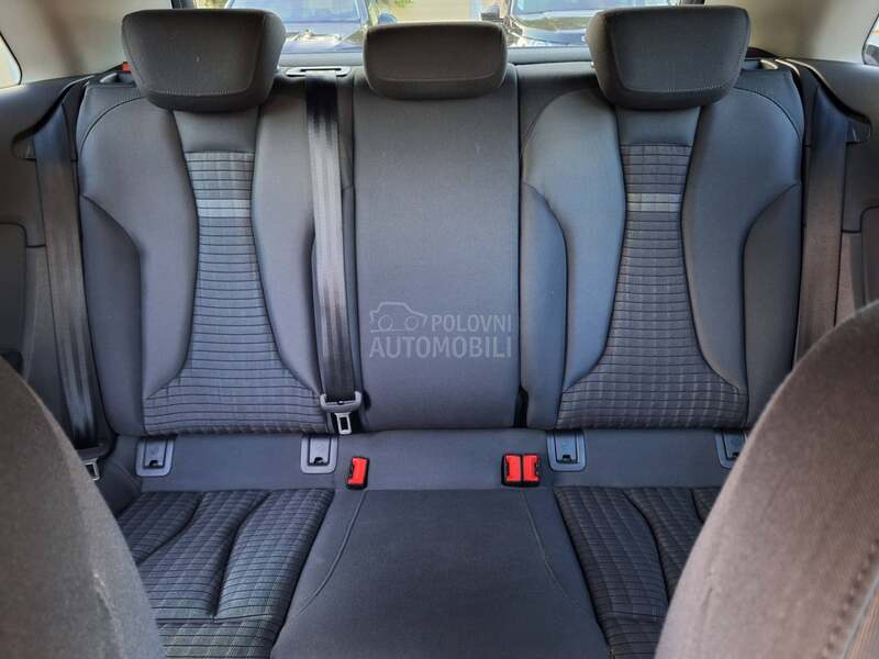 Audi A3 POGLEDATI TEXT