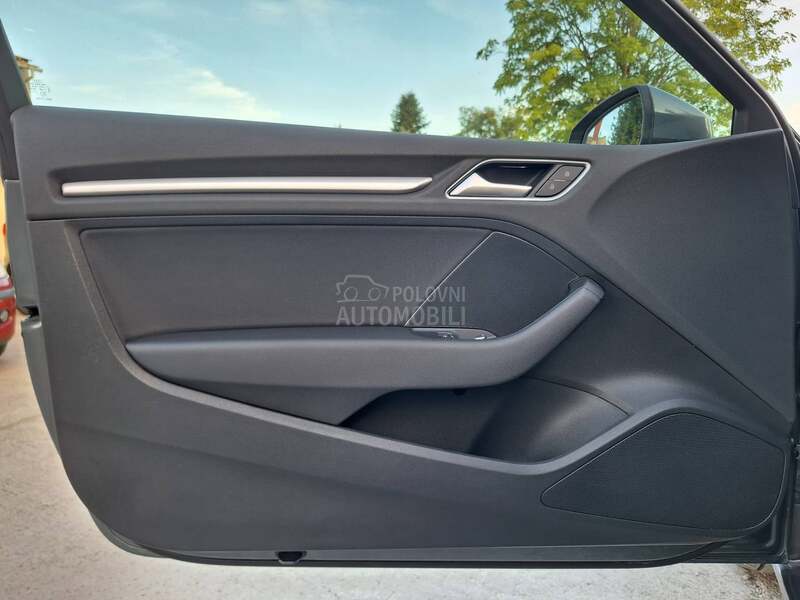 Audi A3 POGLEDATI TEXT