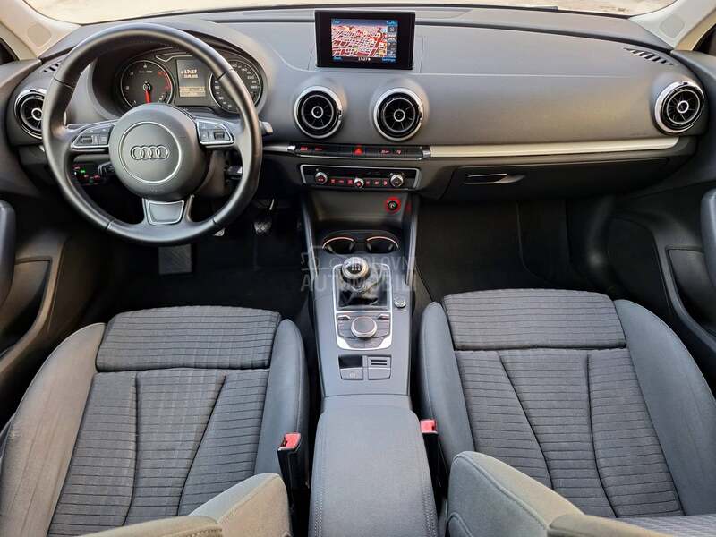 Audi A3 POGLEDATI TEXT
