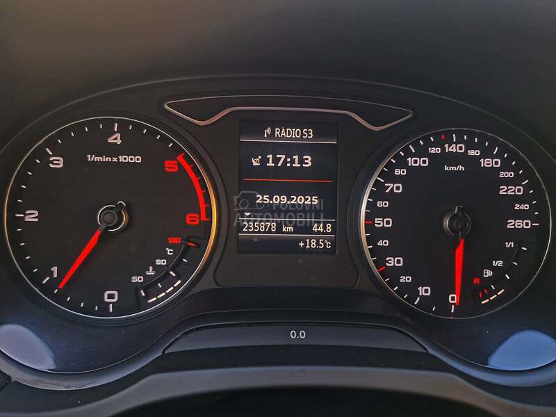 Audi A3 POGLEDATI TEXT