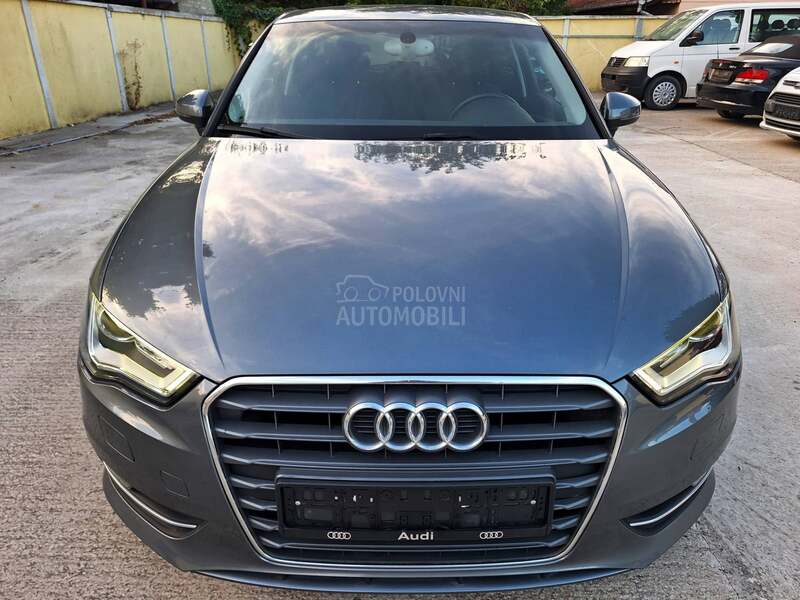 Audi A3 POGLEDATI TEXT