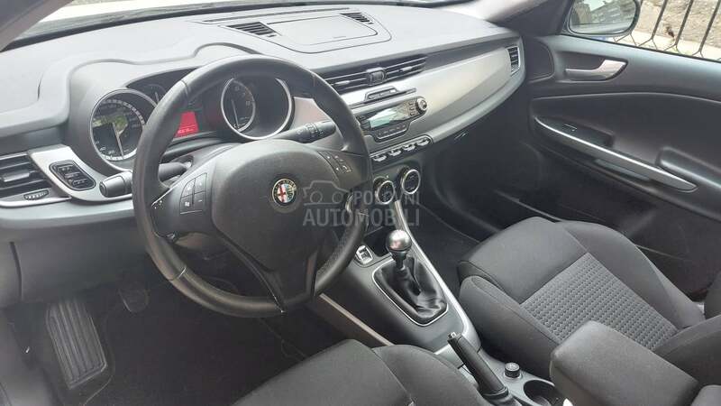 Alfa Romeo Giulietta 1.4 Progression