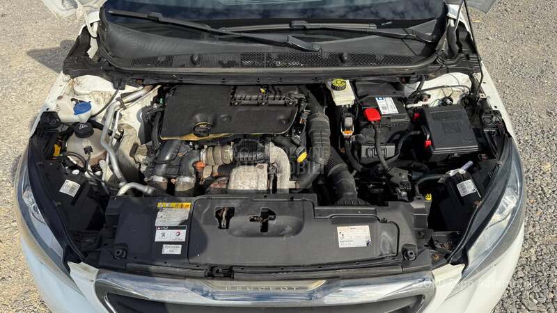 Peugeot 308 1.6BlueHDi ALLURE