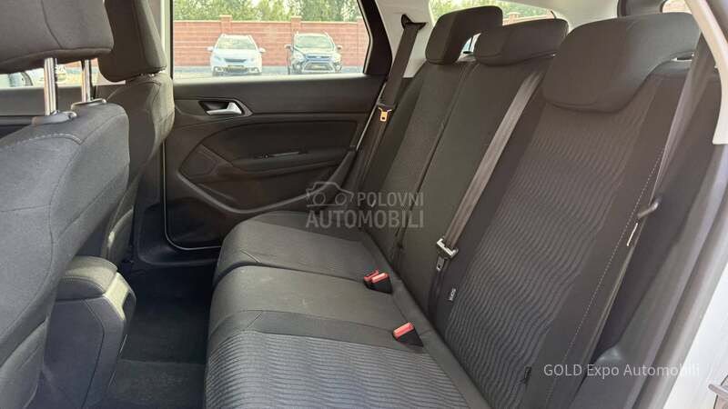Peugeot 308 1.6BlueHDi ALLURE