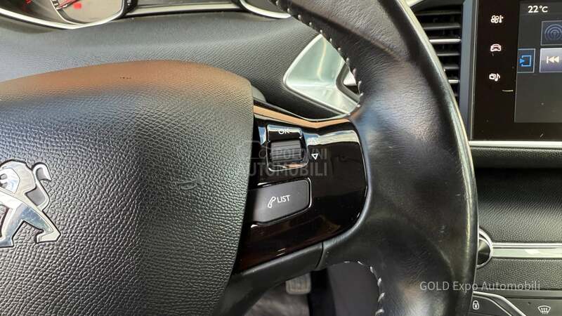 Peugeot 308 1.6BlueHDi ALLURE