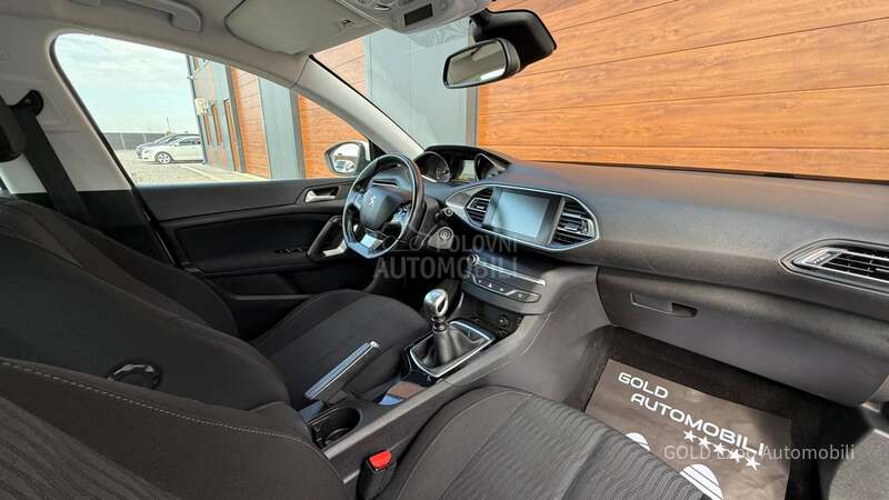 Peugeot 308 1.6BlueHDi ALLURE