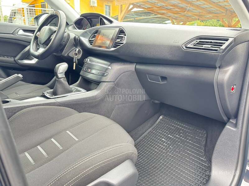 Peugeot 308 1.6 EHDI BESPREK0RAN