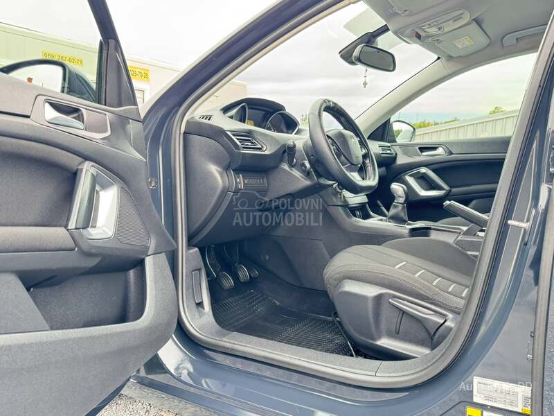 Peugeot 308 1.6 EHDI BESPREK0RAN