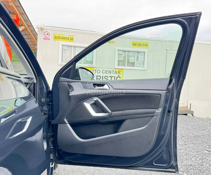 Peugeot 308 1.6 EHDI BESPREK0RAN