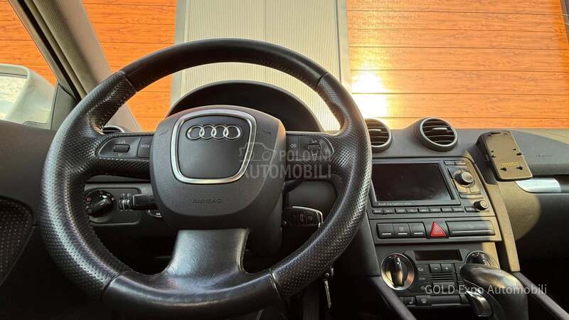 Audi A3 2.0 TDi S-TRONIC