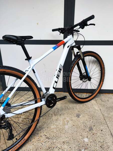Cube Aim SLX 29 L