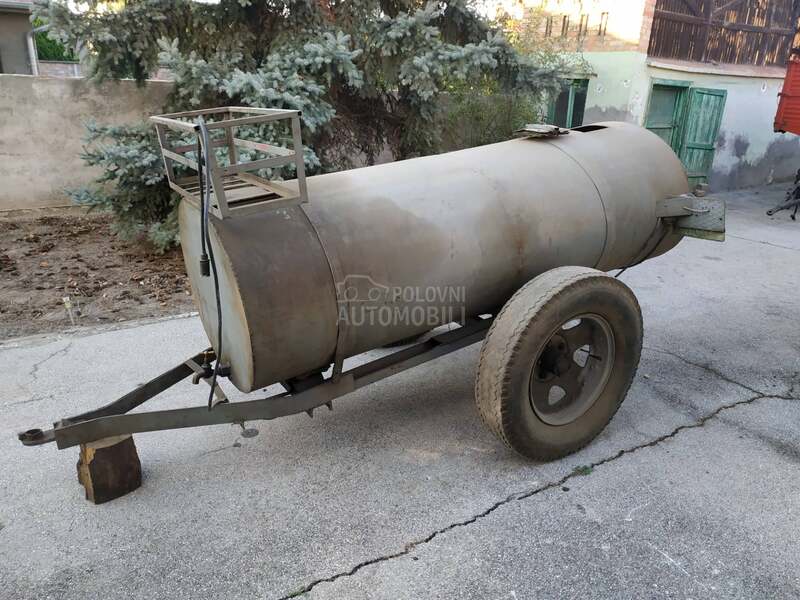 Cisterna za gorivo 1800l