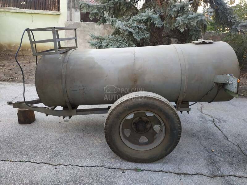 Cisterna za gorivo 1800l