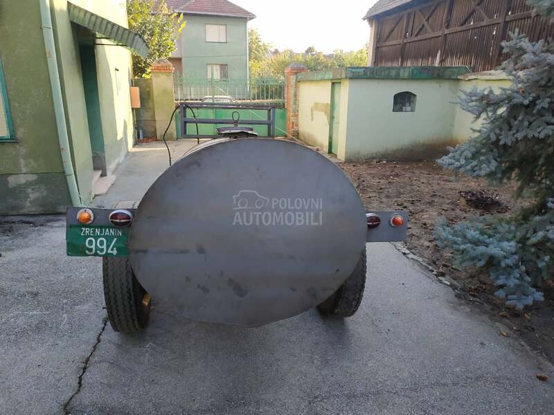 Cisterna za gorivo 1800l