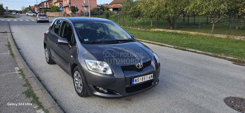 Toyota Auris 1.4 d4d CENA HIT