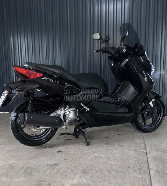 Yamaha X Max 250