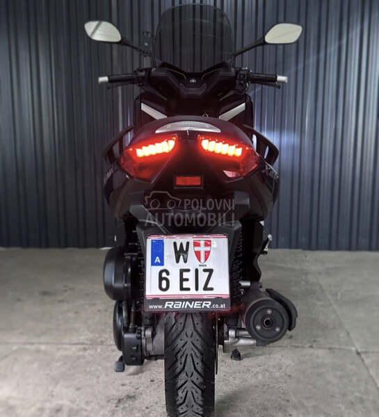 Yamaha X Max 250