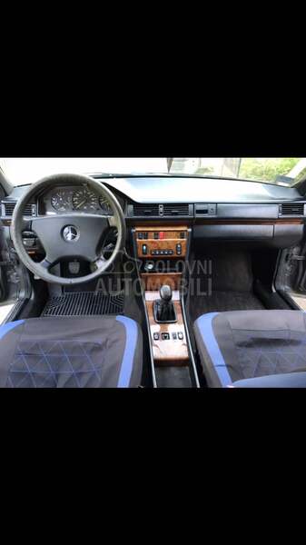 Mercedes Benz W124 